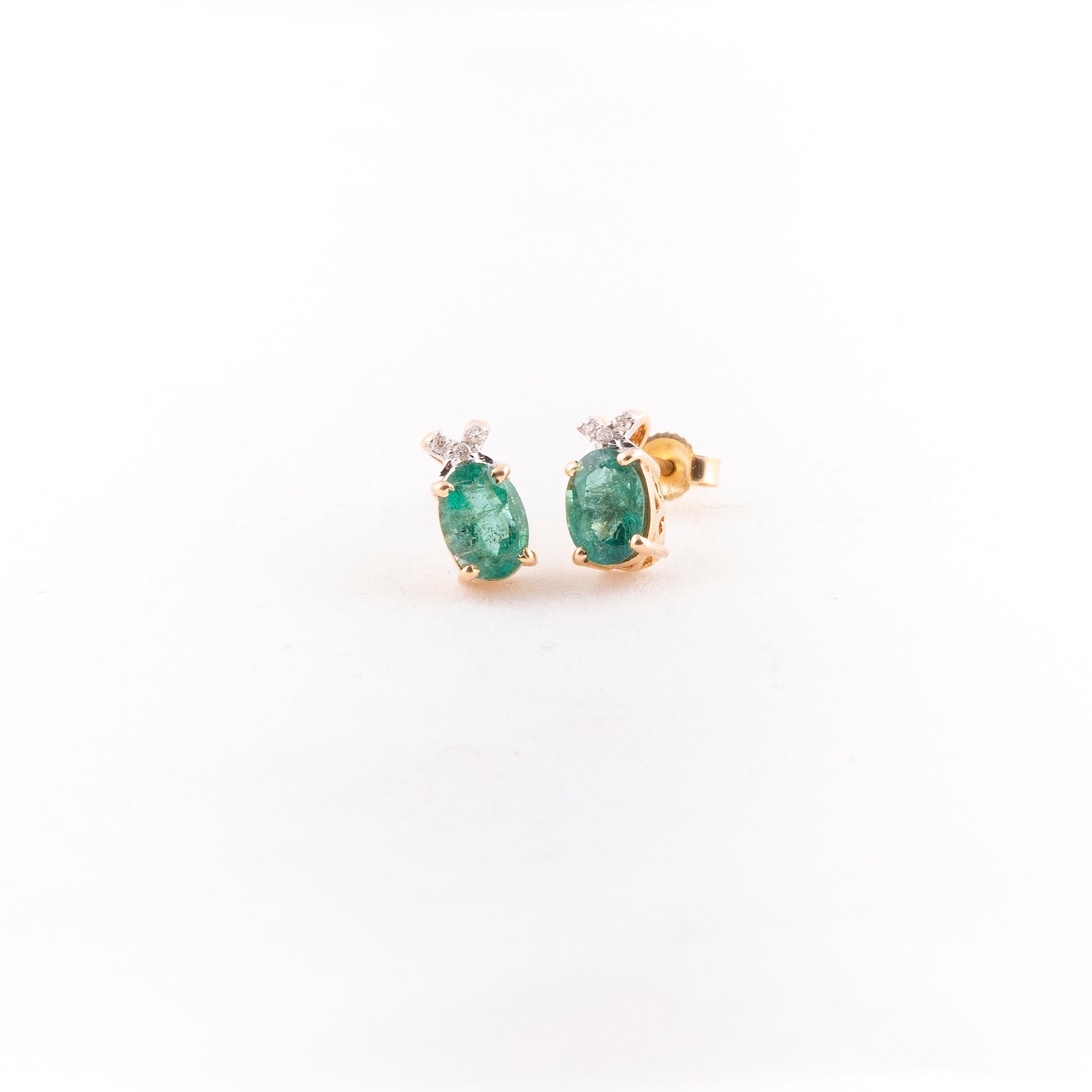 Aretes Studs Diamante Esmeralda Oro Amarillo 14K 1.17 ct.