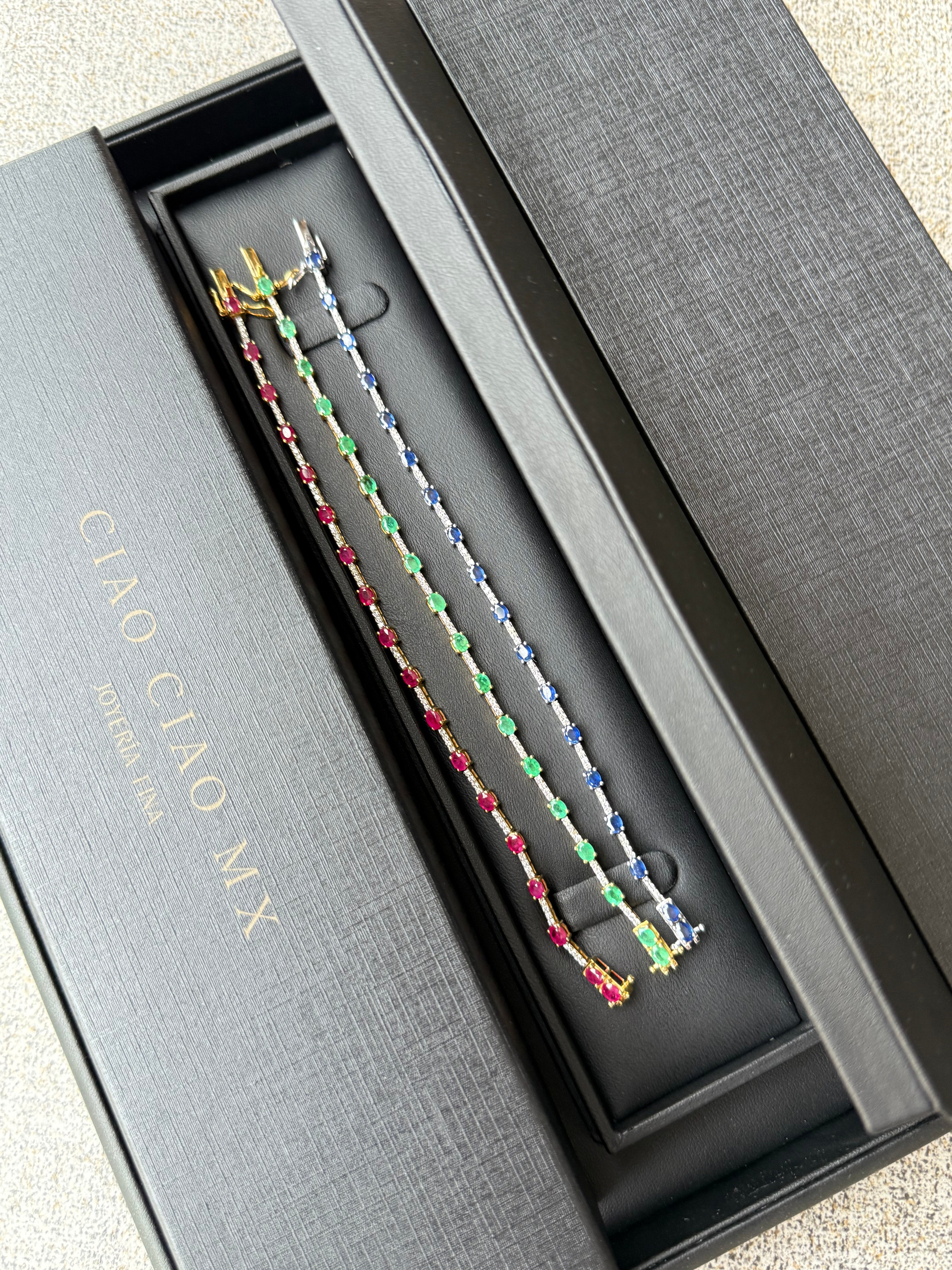 Brazalete De Diamantes Y Rubíes En Oro Amarillo De 14K, 3,79 Tcw
