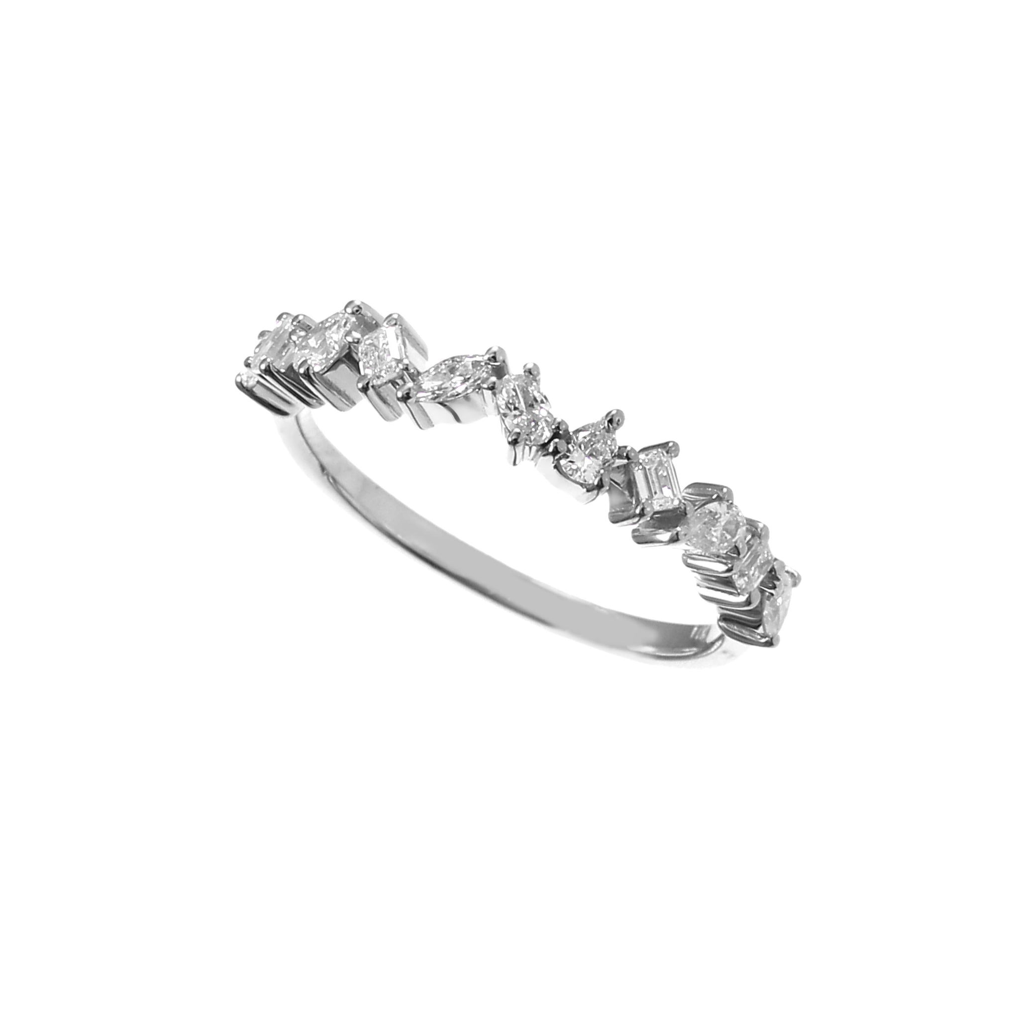 Anillo De Forma Especial En Oro Blanco De 14K Con Diamante 0.5 Ct