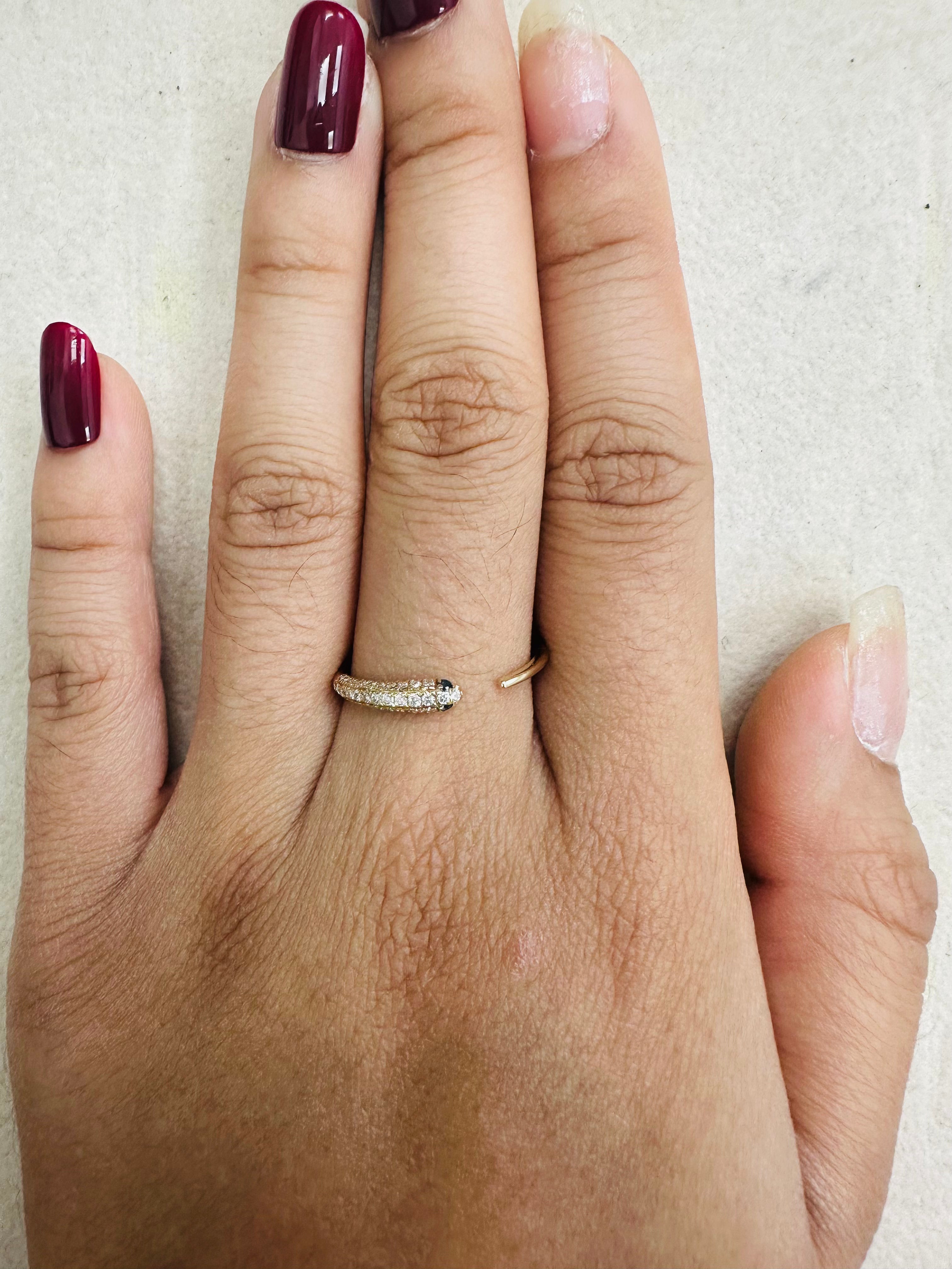 Anillo Serpiente De Oro Amarillo De 14 Quilates Zafiro Azul Y Diamantes 0.18 Ct.
