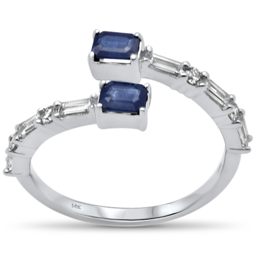Anillo envolvente de oro blanco de 14K con zafiro azul y diamantes, 0.81CT.