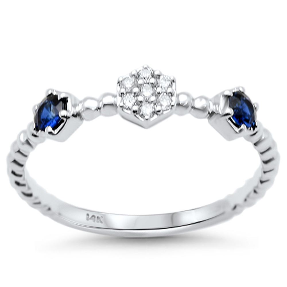 Anillo con cuentas de zafiro azul y diamantes en oro blanco de 14K, 0.26CT.