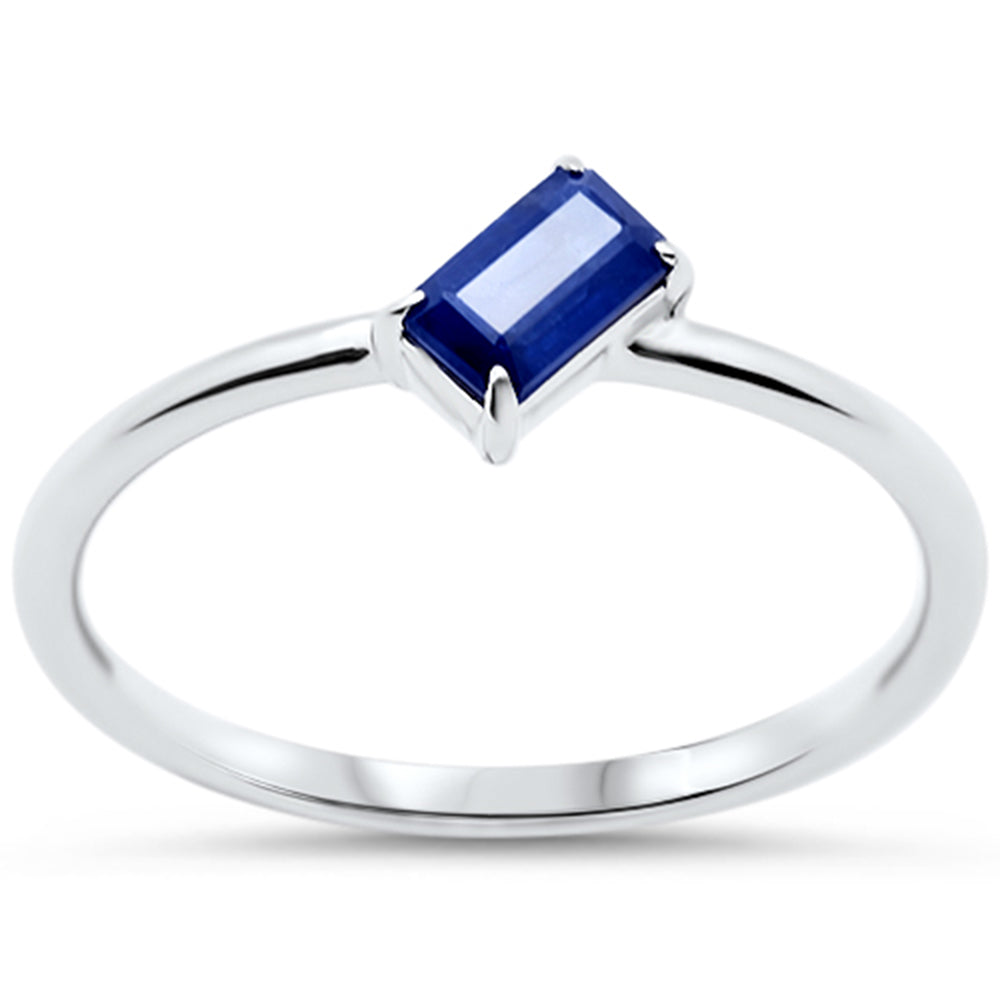 Anillo Solitaire De Zafiro Azul Y Piedra Preciosa En Oro Blanco De 14K .40Ct