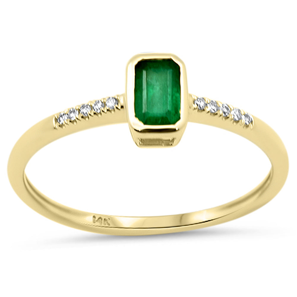 Anillo Bezel De Esmeralda Y Diamante Y Piedra Preciosa En Oro Amarillo De 14K .38Ct