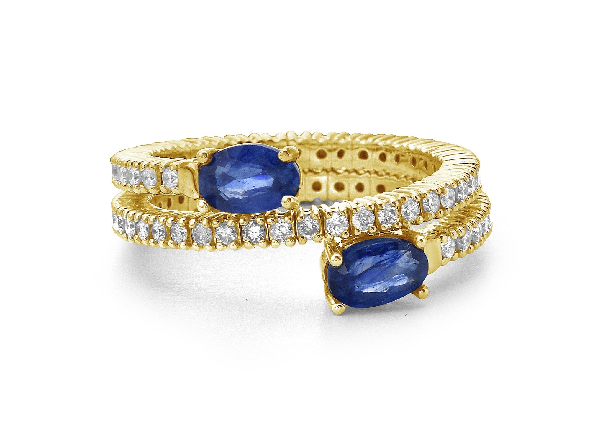 Anillo En Oro Amarillo De 14K Con Diamante Y Zafiro 2.5 Ct