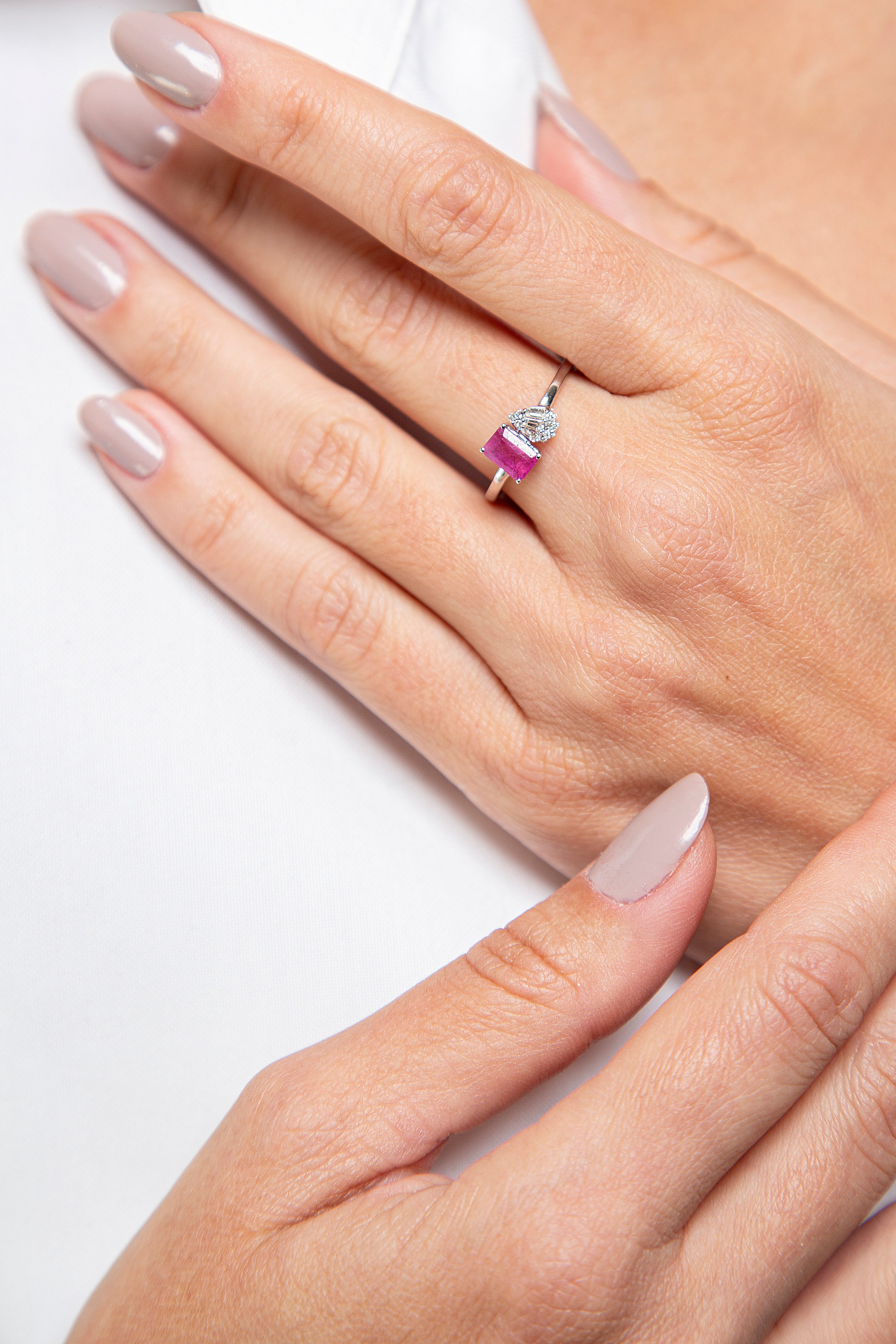 Anillo Diamante Zafiro Rosa Oro Blanco 14K 0.98 ct.