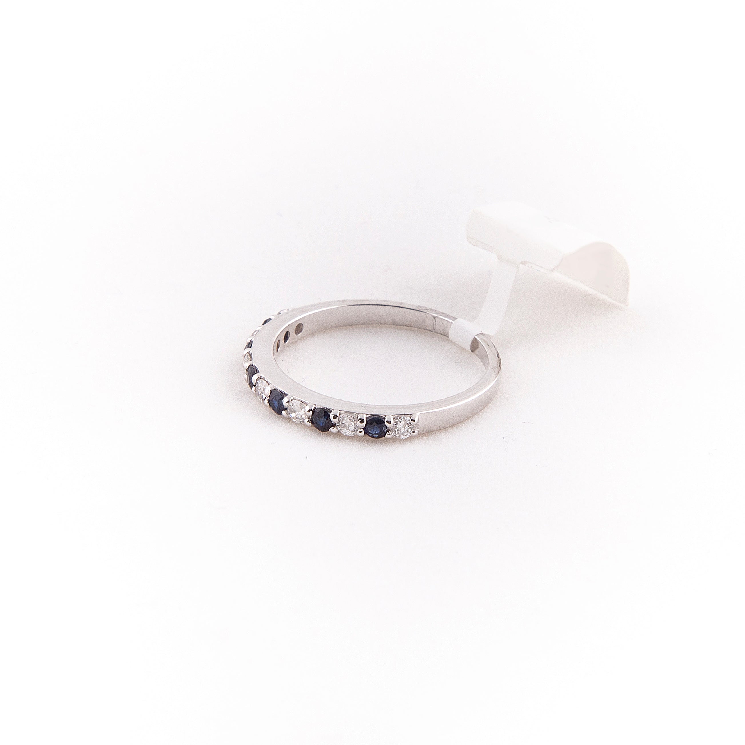 Anillo Churumbela Diamante Zafiro Oro Blanco 14K 0.52 ct.