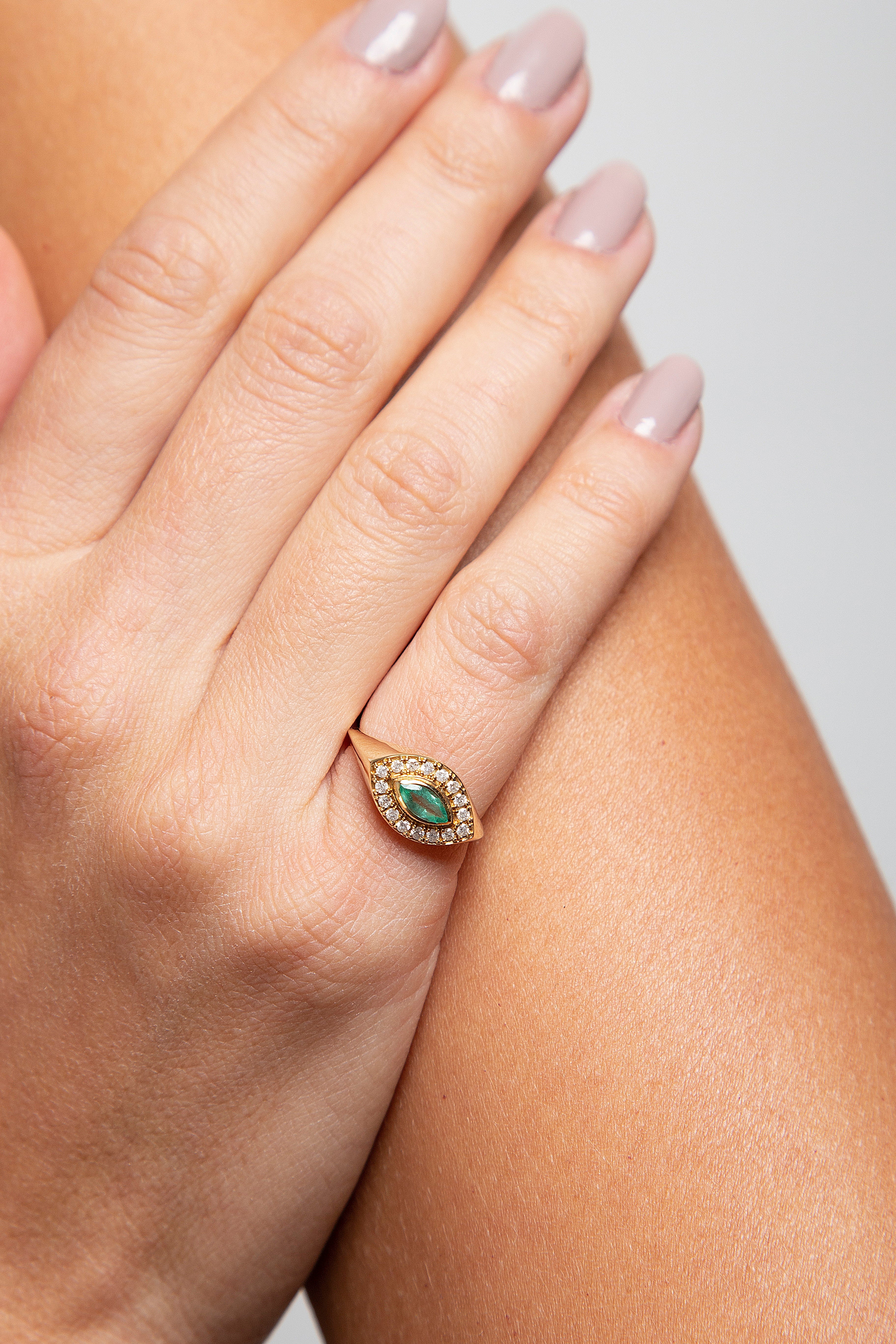 Anillo Diamante Esmeralda Oro Amarillo 14K 0.36 ct.