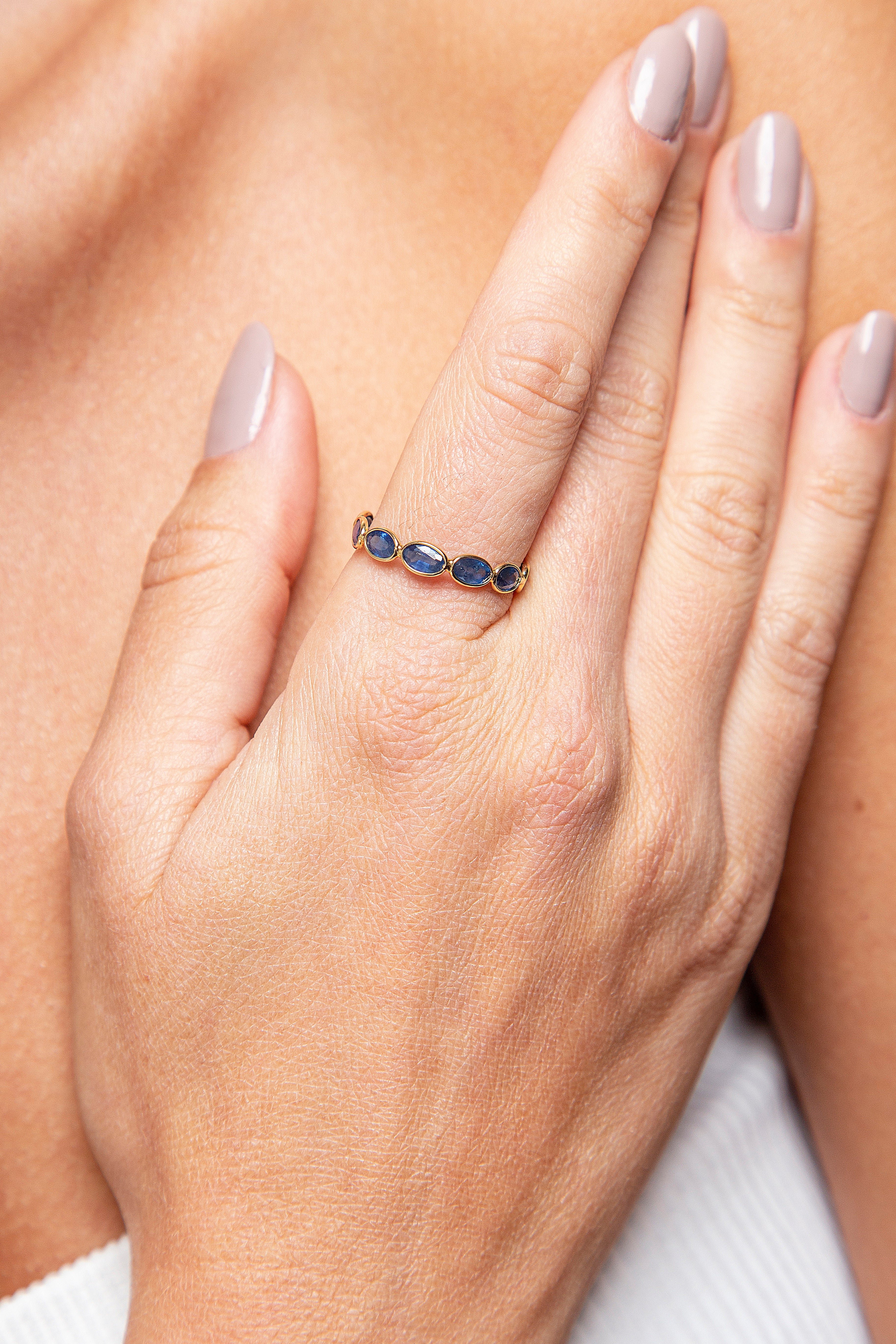 Anillo Churumbela Zafiro Oro Amarillo 18K 2.95 ct.