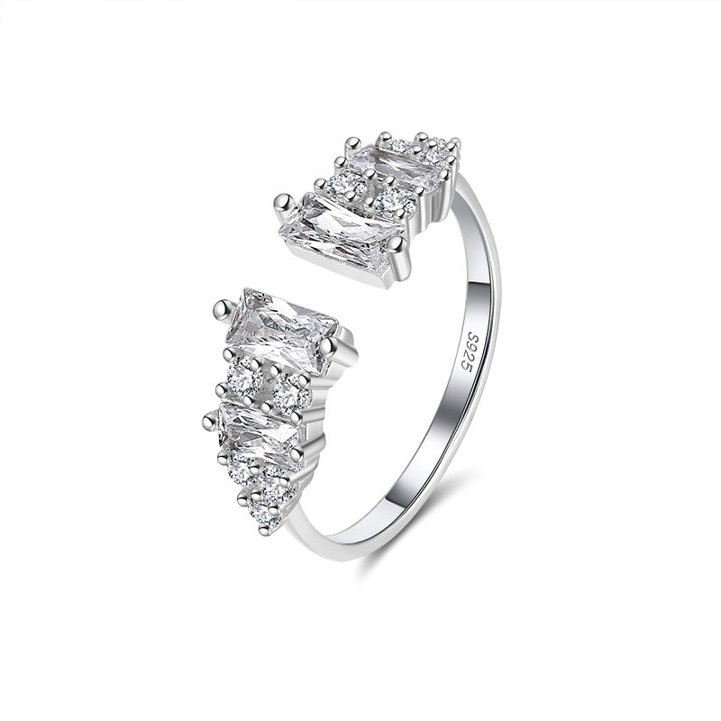 Anillo Abierto Plata S925 Baño de oro con Piedra Estilo Diamante 2.50g