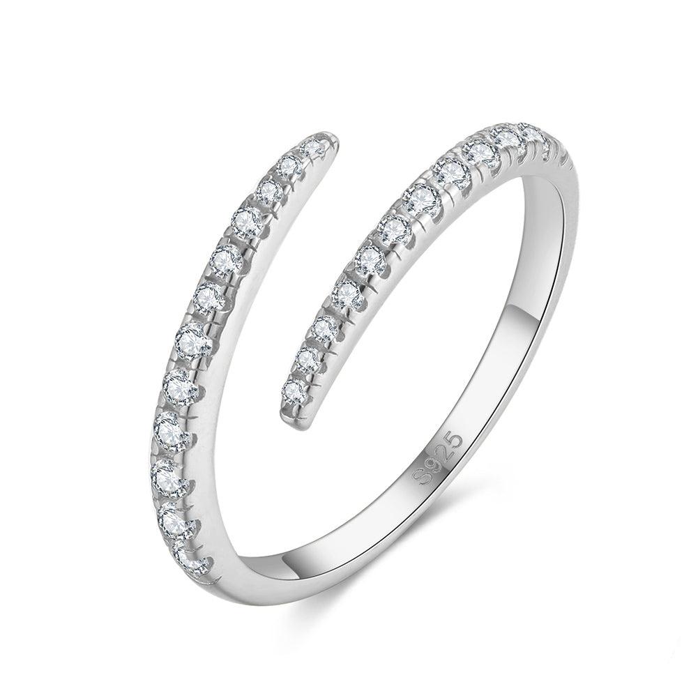 Anillo Pave Plata S925 Baño de oro con Piedra Estilo Diamante 1.56g