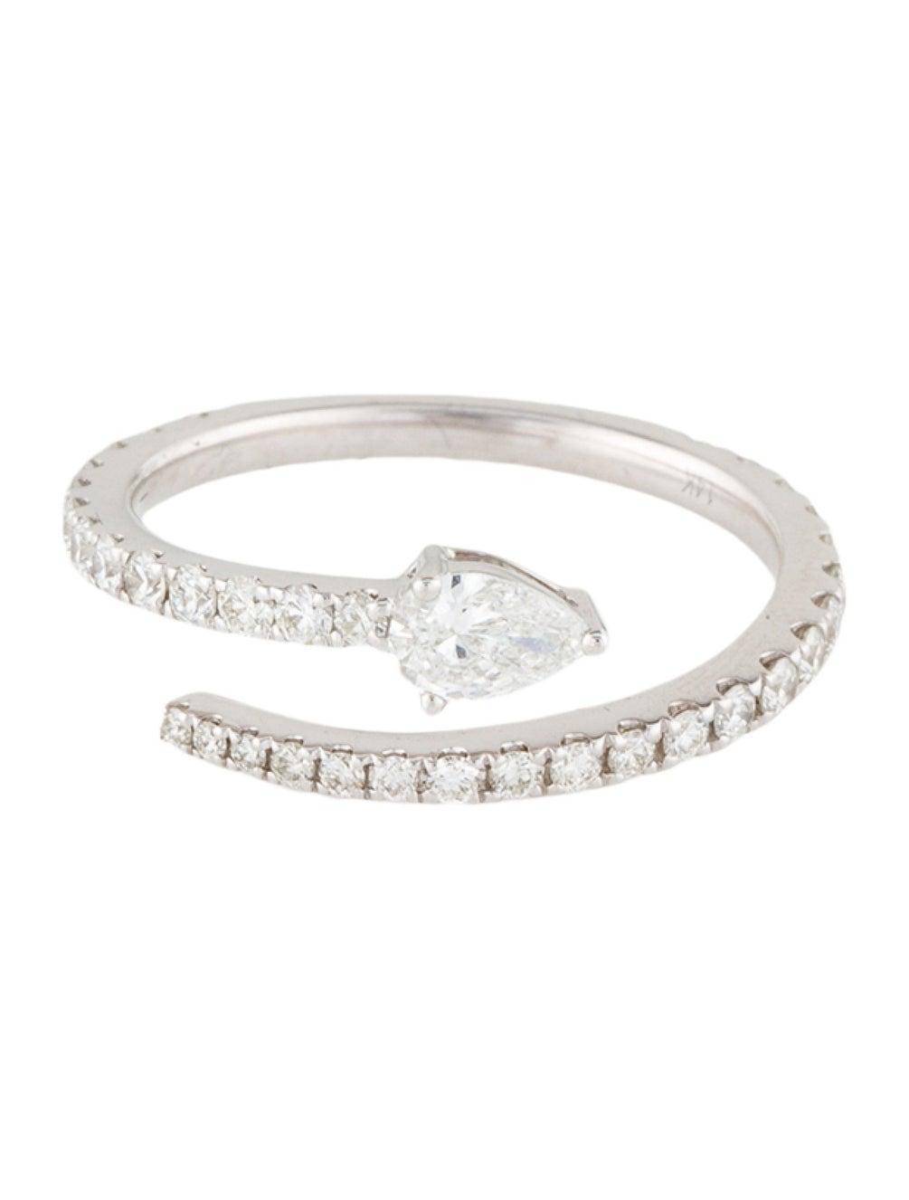 Anillo En Oro Blanco De 18K Con Diamante 0.25 Ct