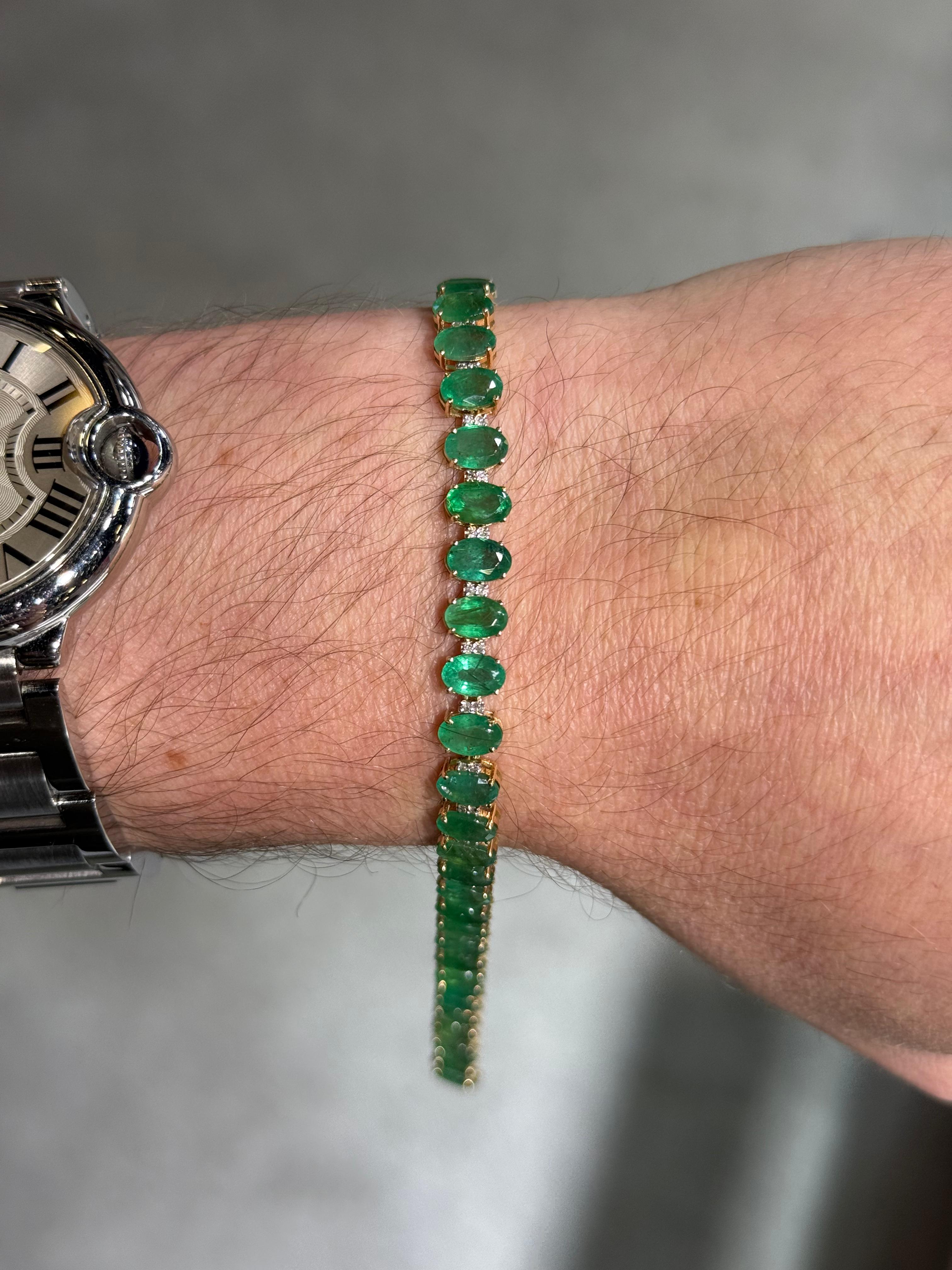 Pulsera de Oro Amarillo 14K con Diamante y Esmeralda