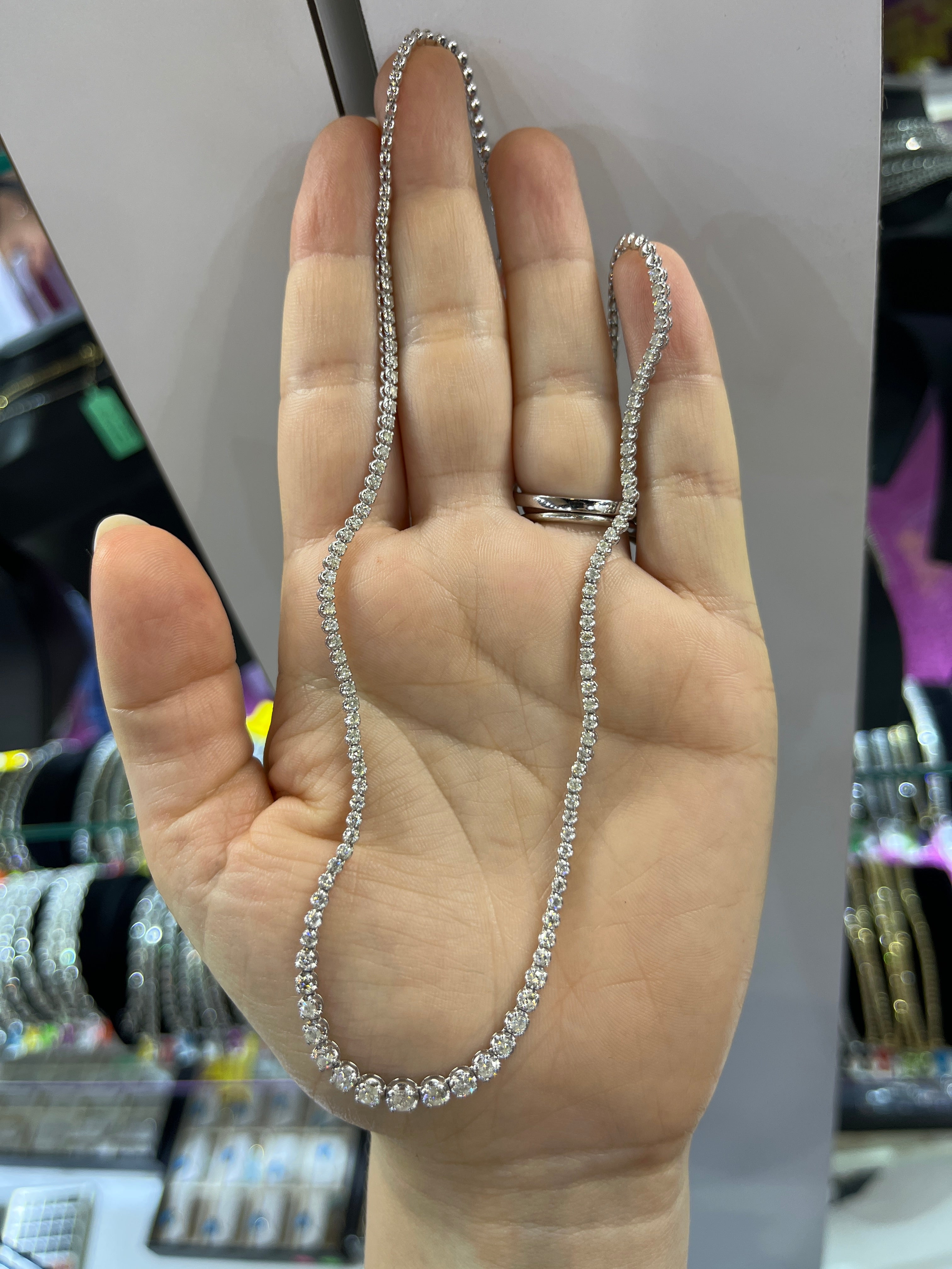 Collar de Oro Blanco 14K con Diamante