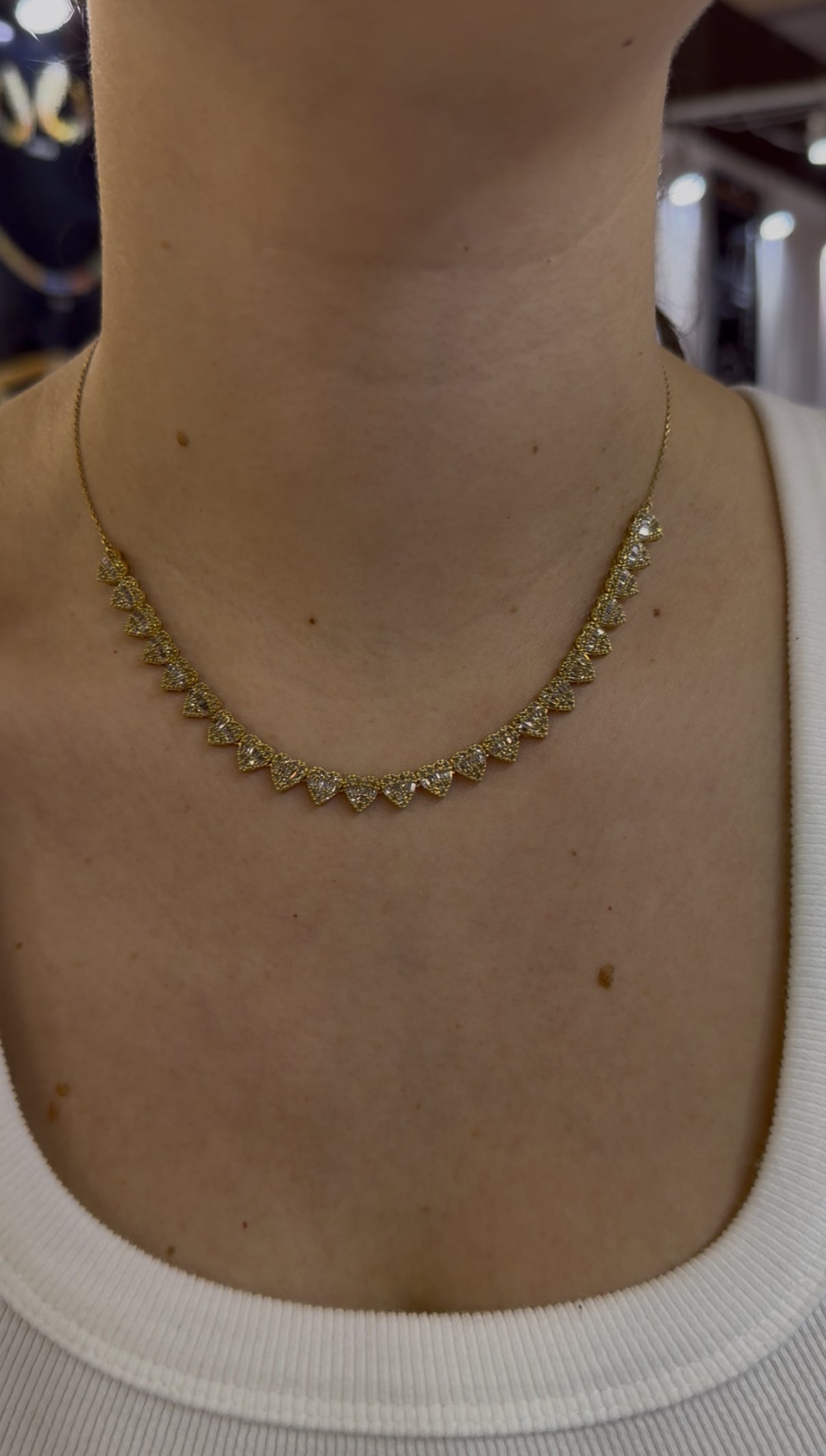 Collar de Oro Amarillo 14K con Diamante