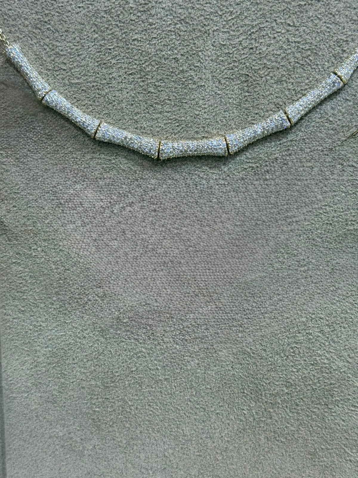 Collar de Oro Amarillo 14K con Diamante