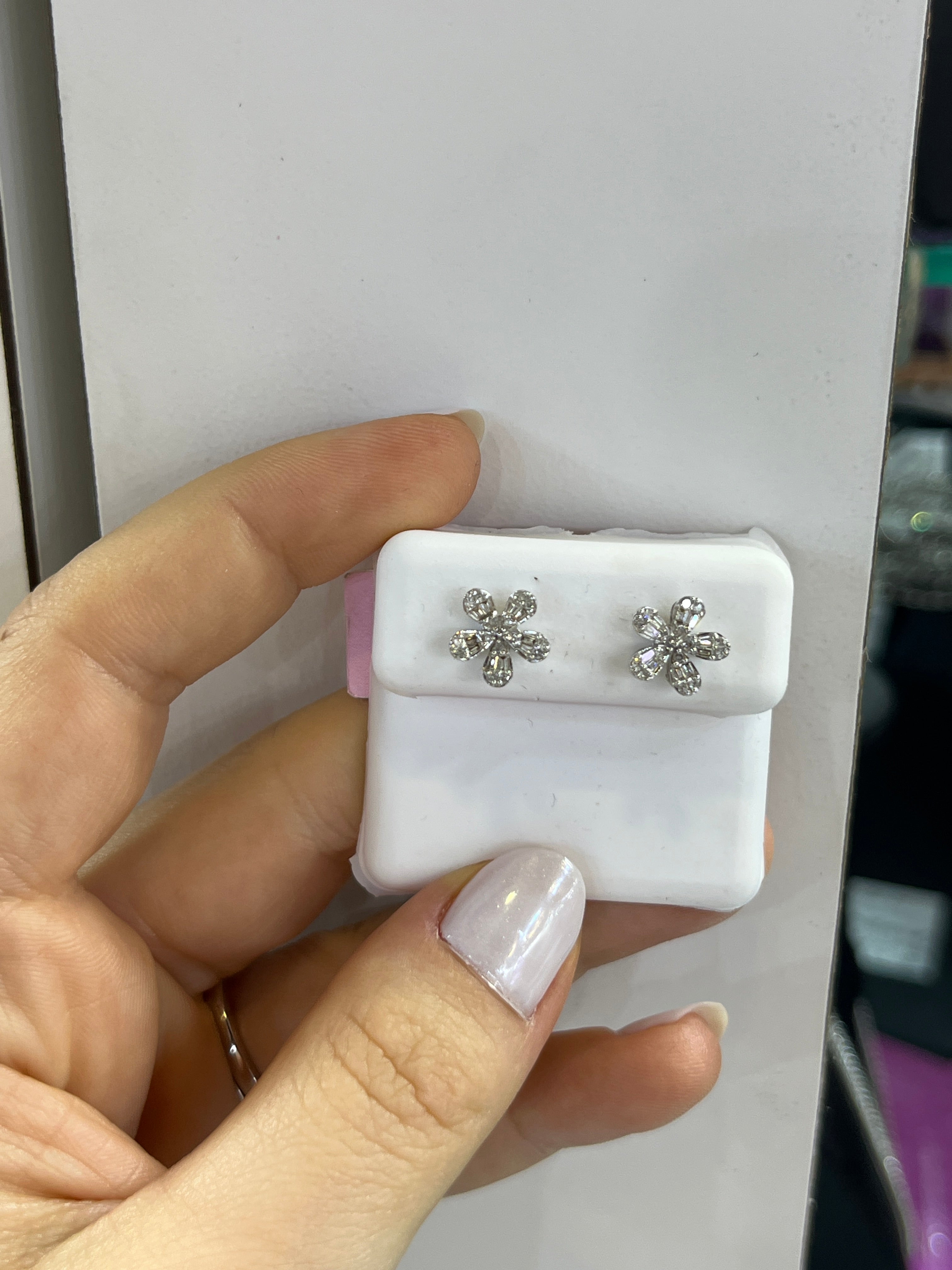 Aretes de Oro Blanco, Oro Amarillo 14K con Diamante