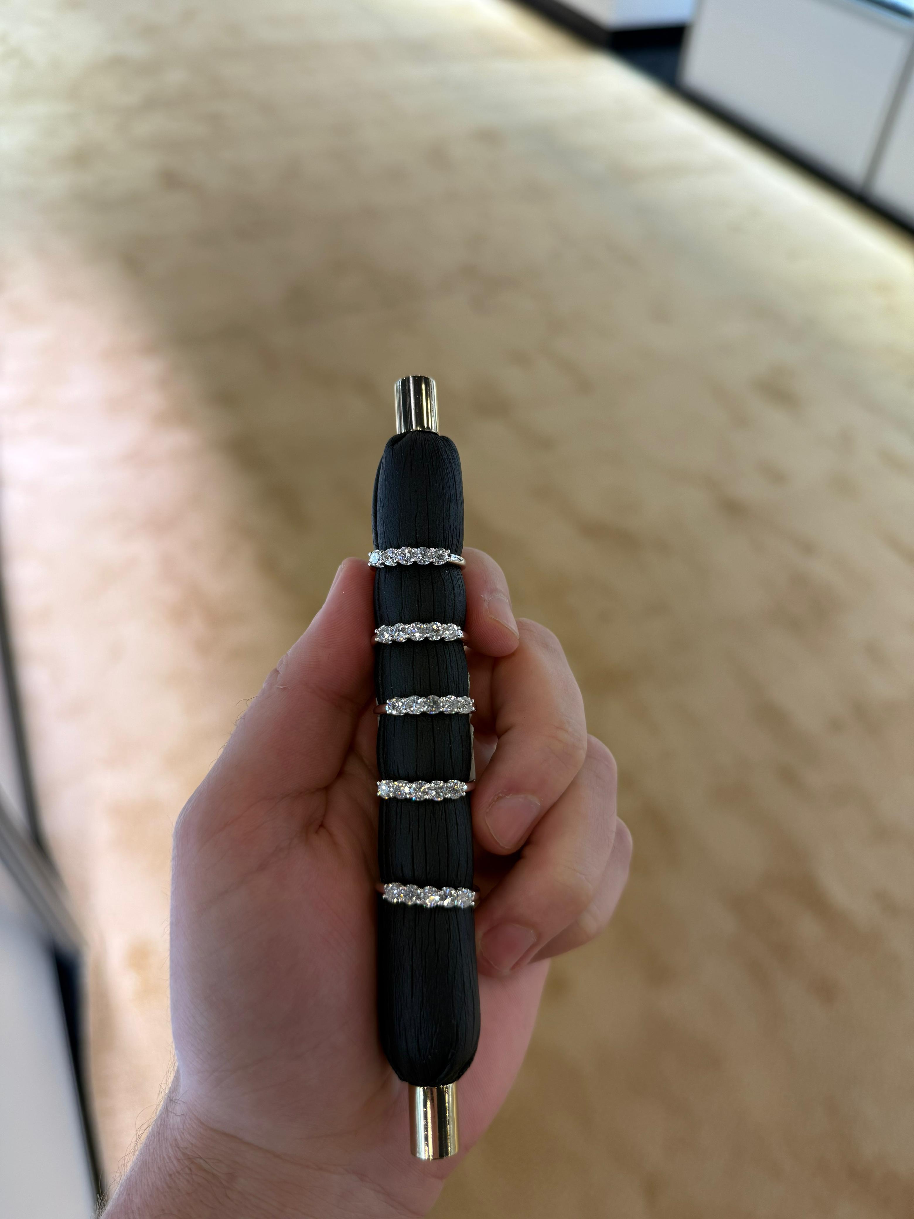 Anillo de Platino  con Diamante