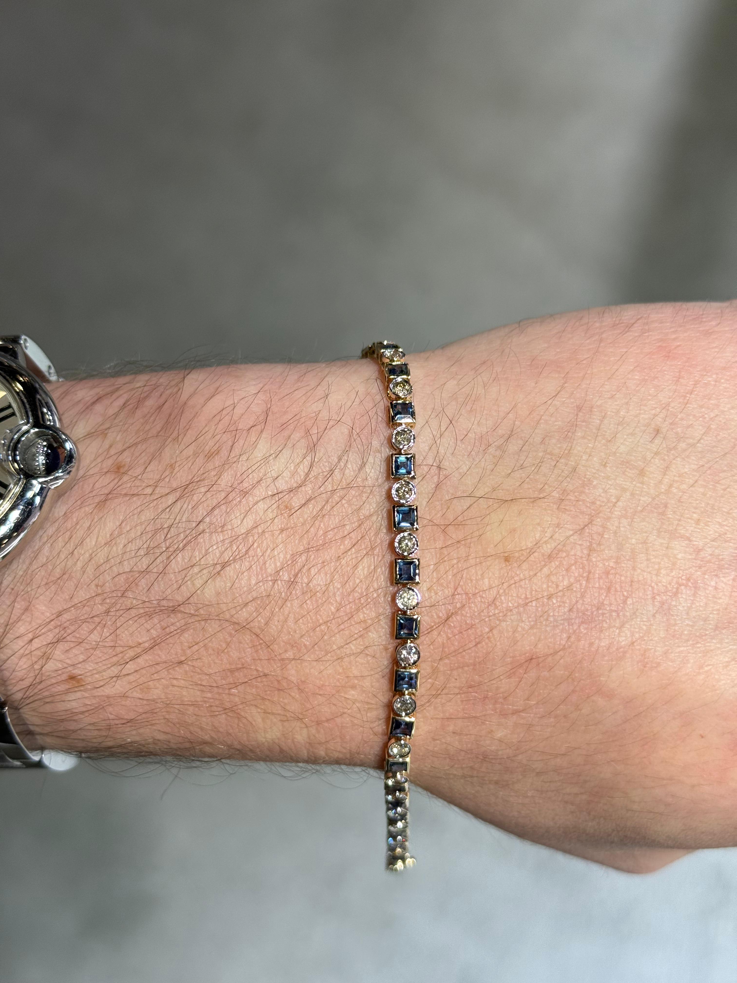 Pulsera de Oro Amarillo 14K con Diamante y Zafiro