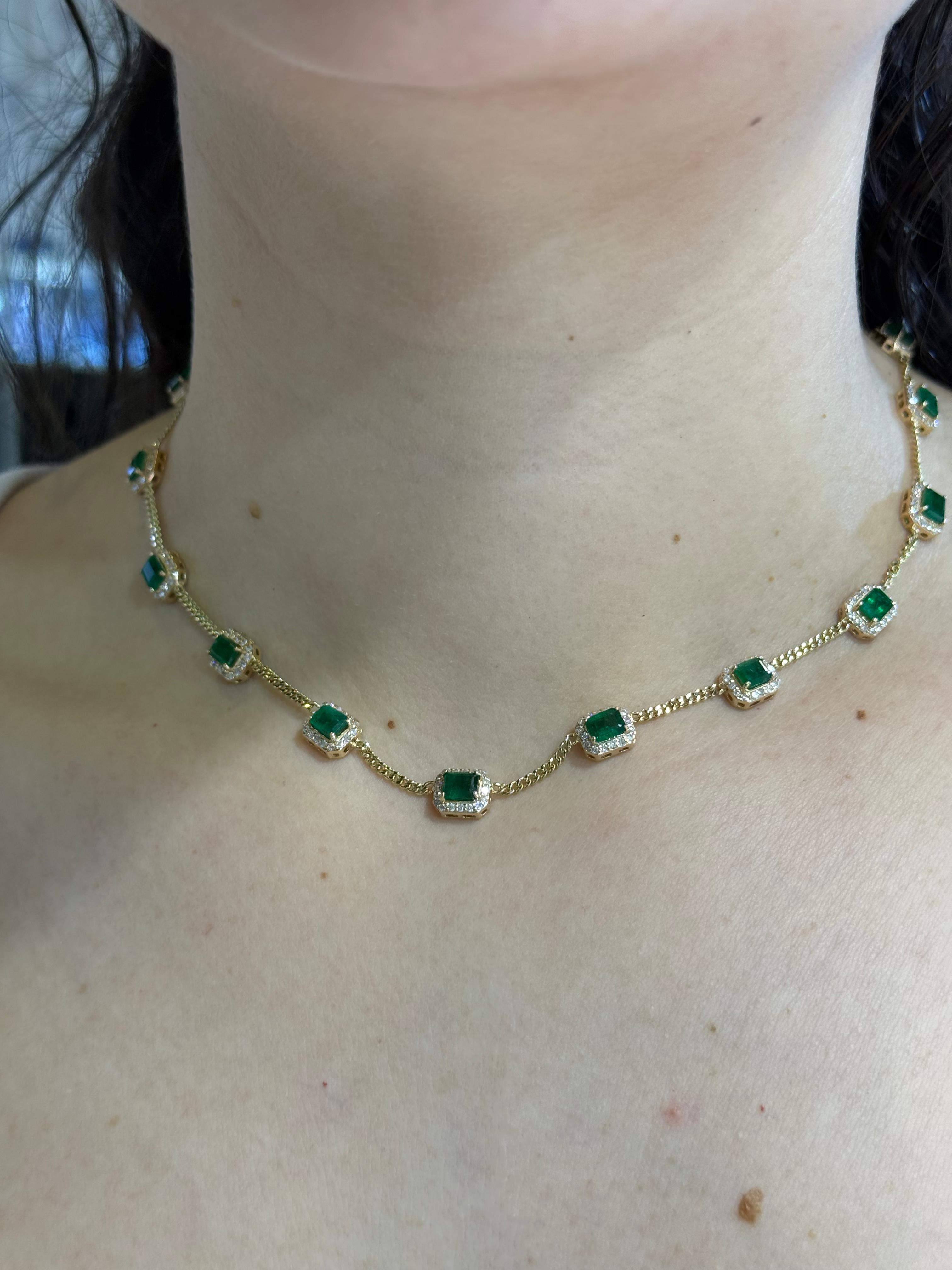 Collar de Oro Amarillo 14K con Diamante y Esmeralda