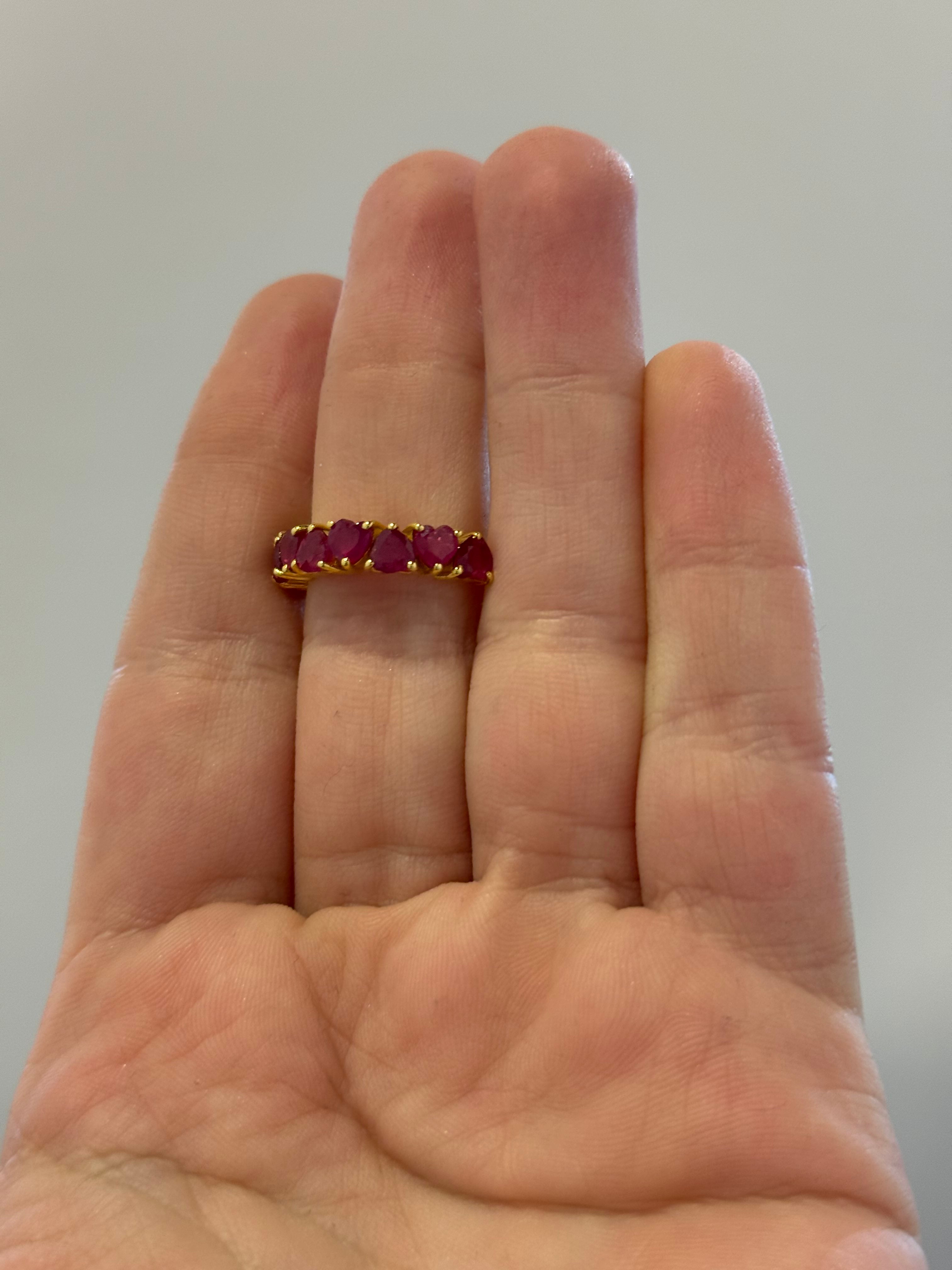 Anillo de Oro Amarillo 14K con Rubí