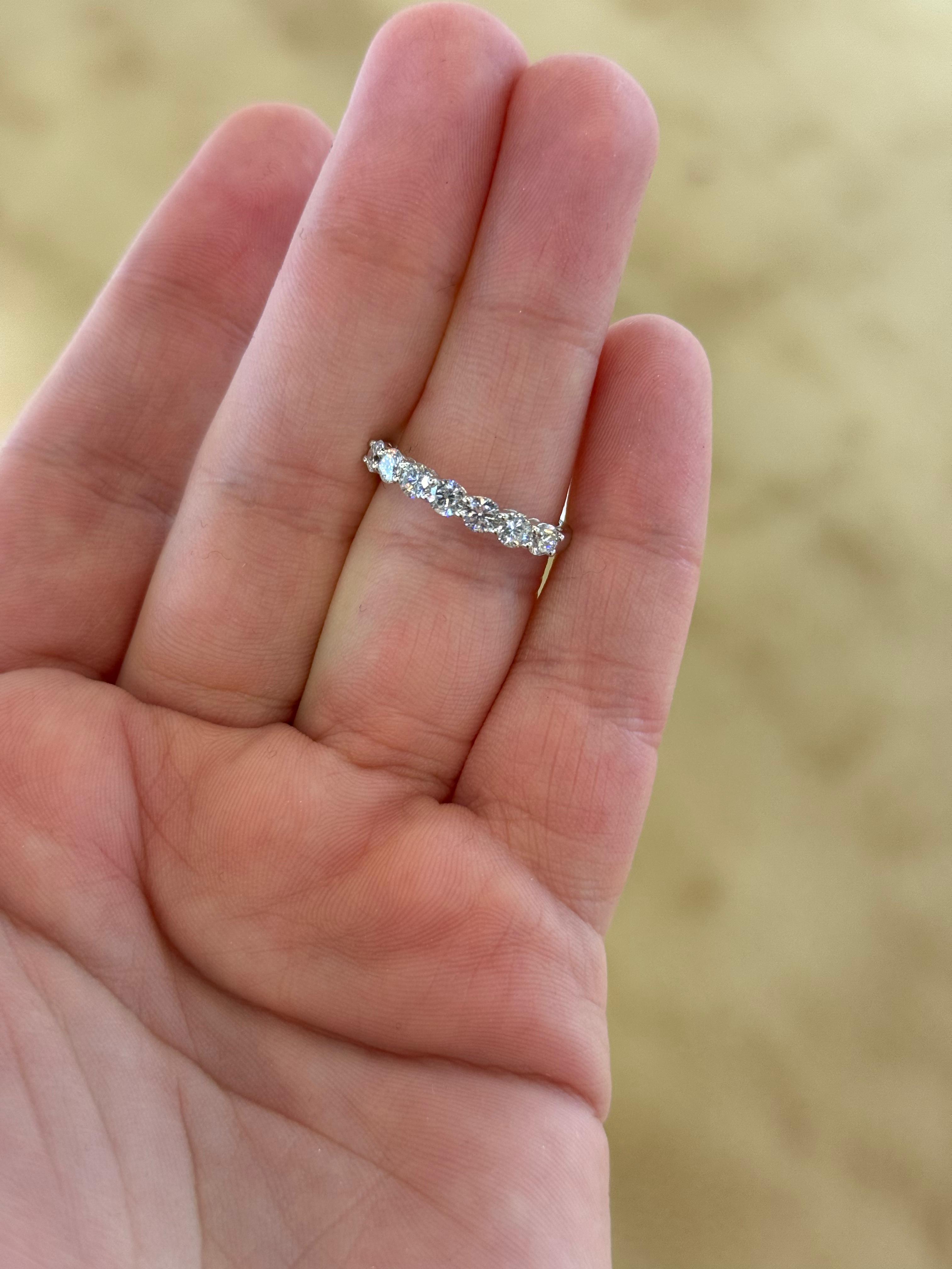 Anillo de Platino  con Diamante