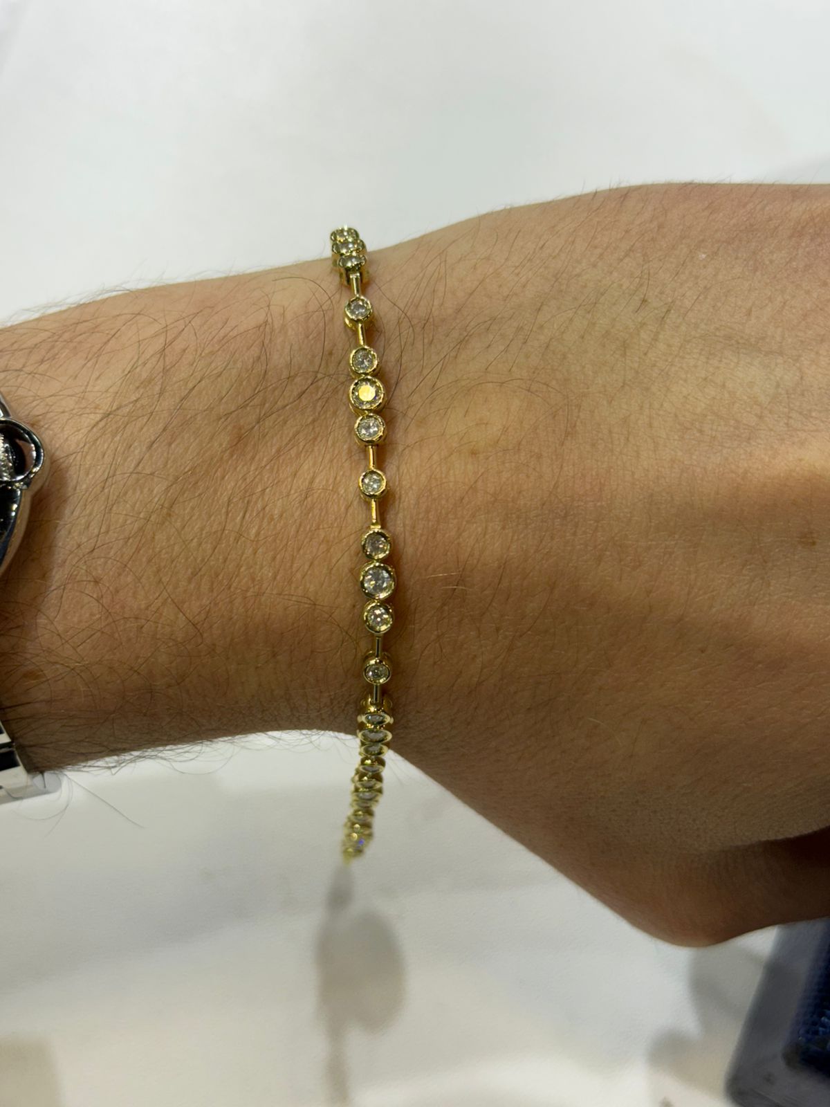 Pulsera de Oro Amarillo 14K con Diamante