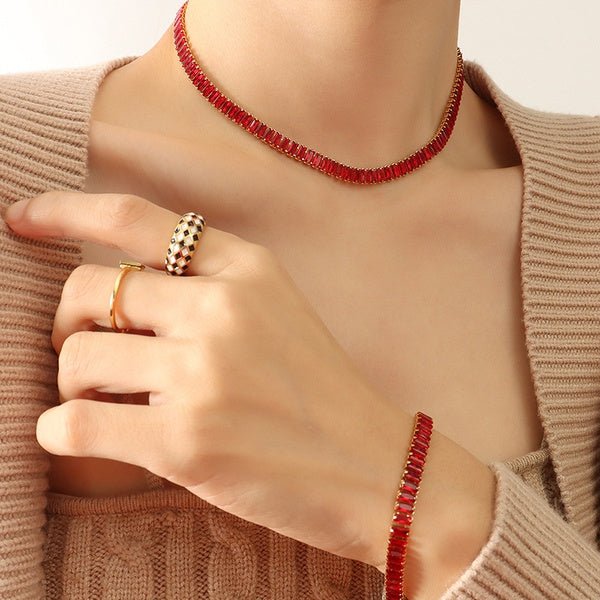 OTTAWA-COLLAR ROJO