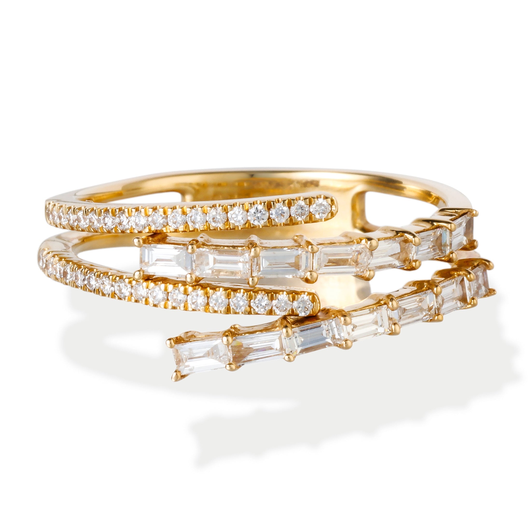 Anillo 2 Lineas Baguette Y Diamantes Redondos, 0.55 CT