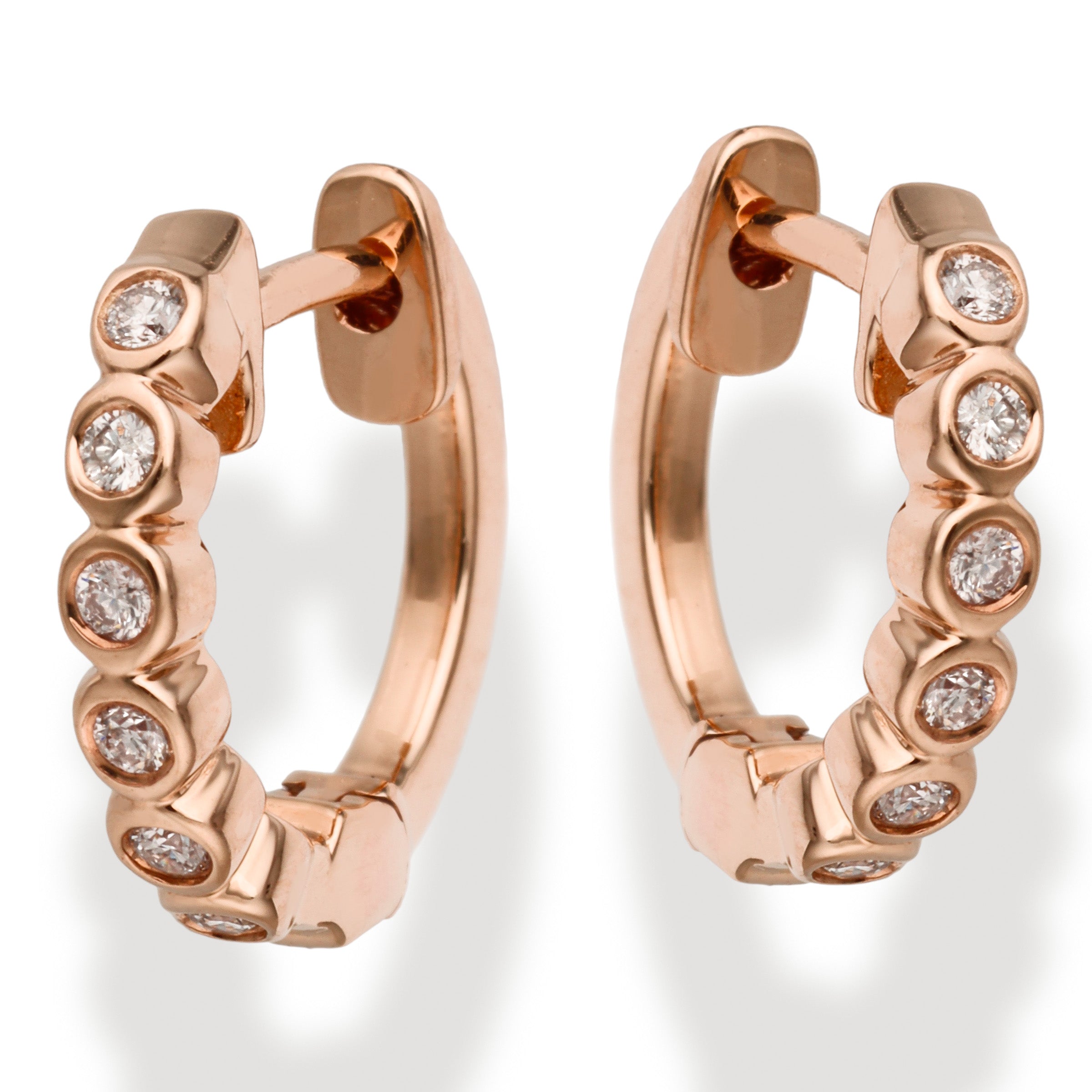 Pendientes Huggies De Diamantes 0.09 Ct.