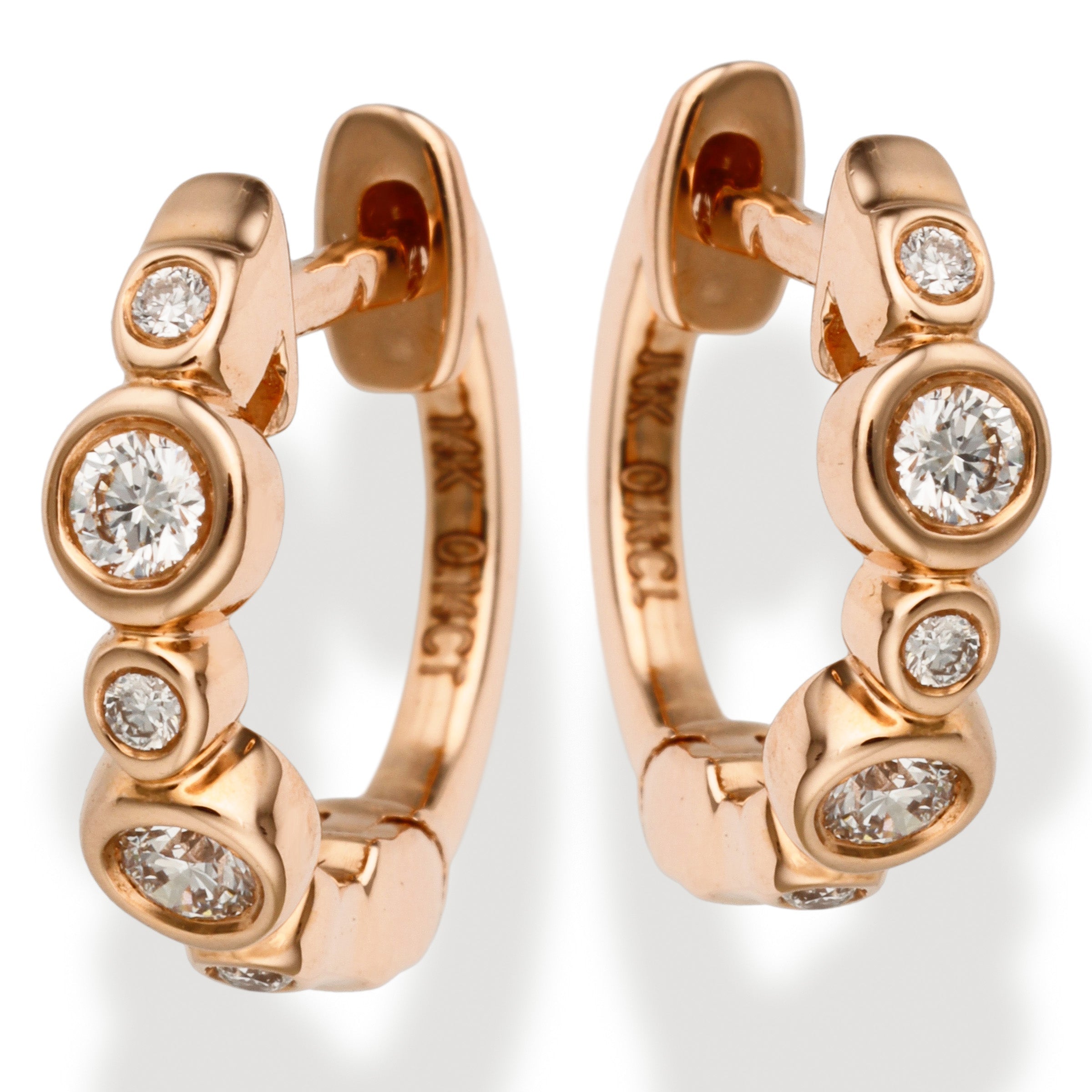 Pendientes Huggies De Diamantes 0.14 Ct.