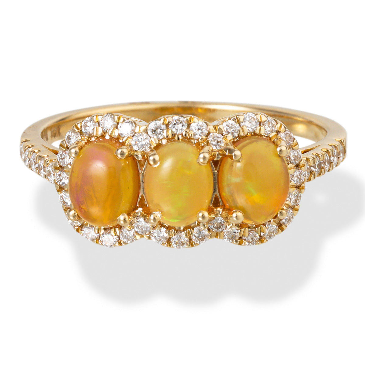 Anillo Ovalado De Oro Amarillo De 14 Quilates Con Diamante Y Ópalo De 3 Piezas 0.86 Ct.