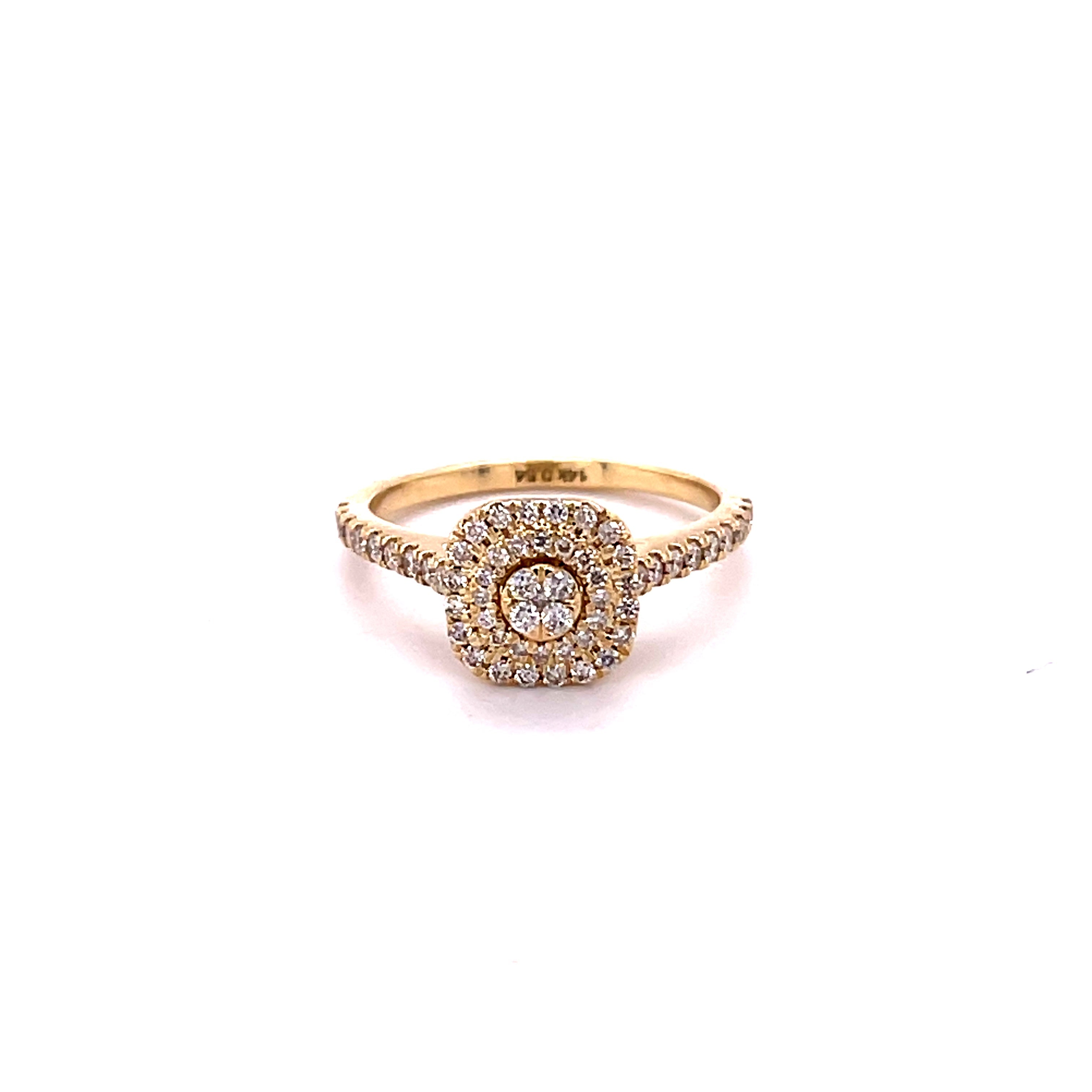 Anillo De Diamantes De Oro De 14 Kt 0.54 Ct.