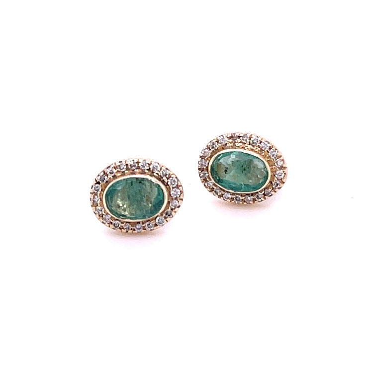 Pendiente De Oro Amarillo De 14 Quilates Con Esmeralda Y Diamantes 0.6 Ct.