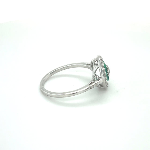 Anillo De Diamantes Esmeralda De Oro Amarillo De 14Kt 0.72 Ct.
