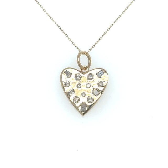 Colgante En Forma De Corazón De Oro Amarillo De 14 Quilates Con Diamantes 0.48 Ct.