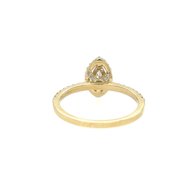 Anillo De Diamantes En Forma De Marquesa De Oro Amarillo De 14Kt 0.58 Ct.