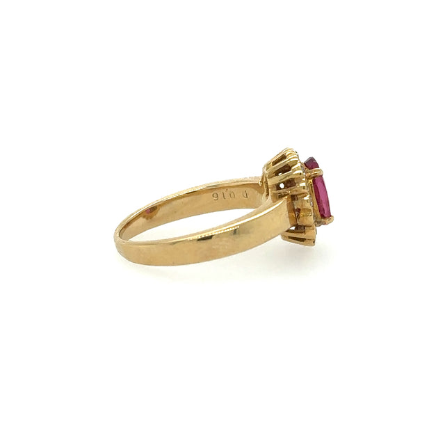 Anillo De Oro Amarillo Con Rubí Y Diamantes 1.35 Ct.