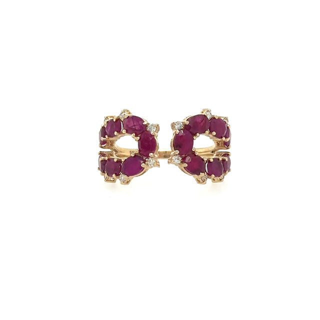 Anillo De Oro Amarillo De 14K Con Rubí Y Diamantes 3.25 TCW.