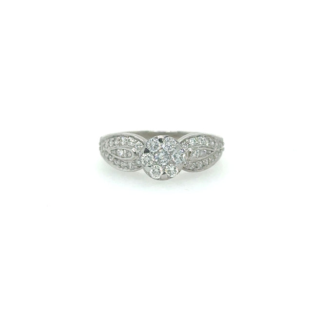 Anillo De Oro Blanco Con Diamantes 0.68 Ct.