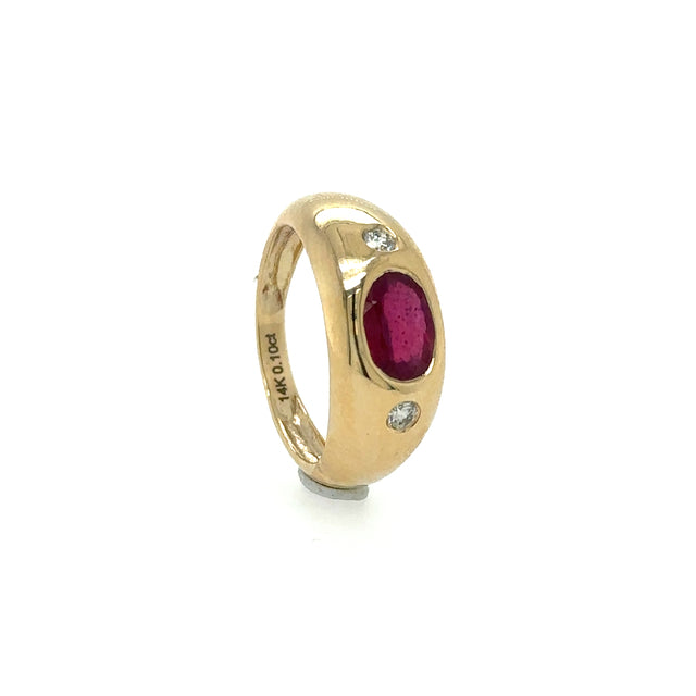 Anillo De Oro Amarillo De 14K Con Rubí Y Diamantes 1.7 TCW.